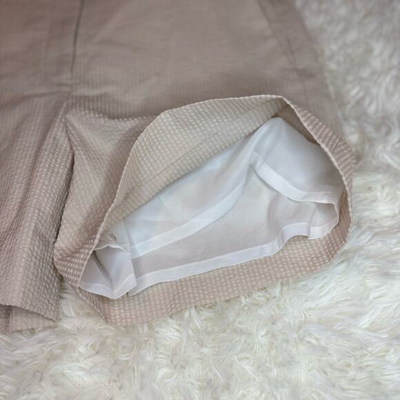 NWT Theory Seer Suit Shorts in Sand - Size 4 - Waist Tab Seersucker - Picture 6 of 9